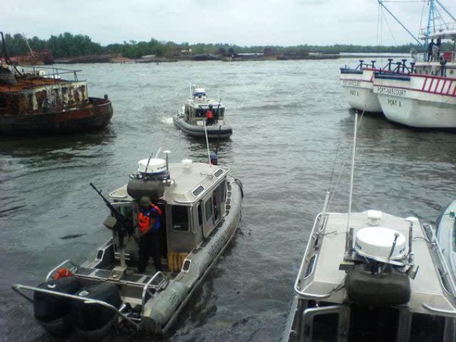 nigerian-navy-foils-vessel-hijack-destroys-illegal-refineries