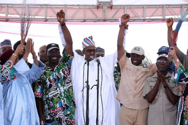 president-buhari-campaigns-for-obaseki-in-edo-governorship-election
