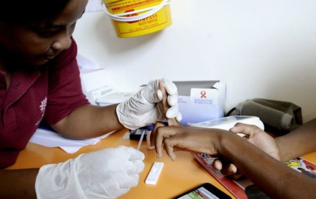 hiv-vaccine-trial-begins-in-south-africa