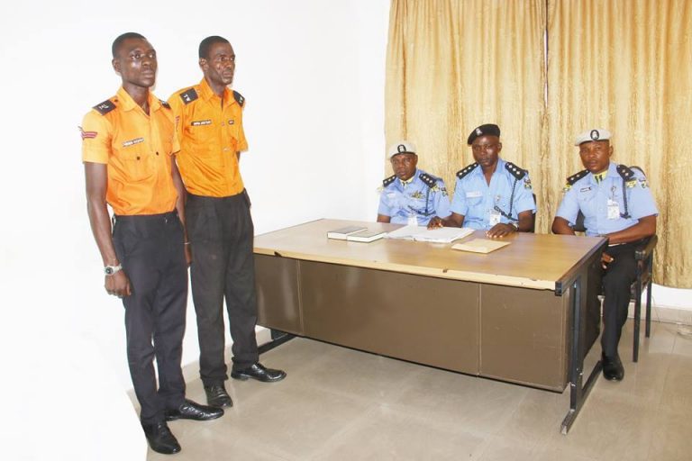 N15,000 bribe costs two traffic wardens their job