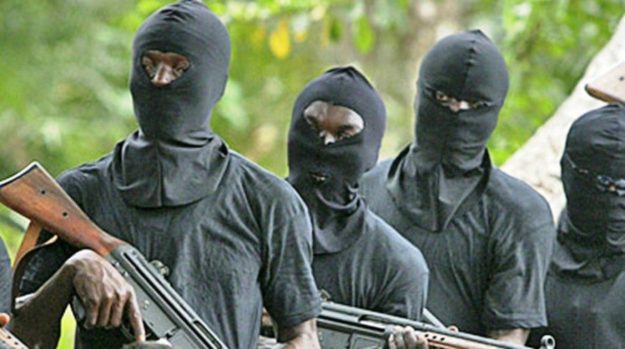 Four die in Imo as gunmen attack Police Station