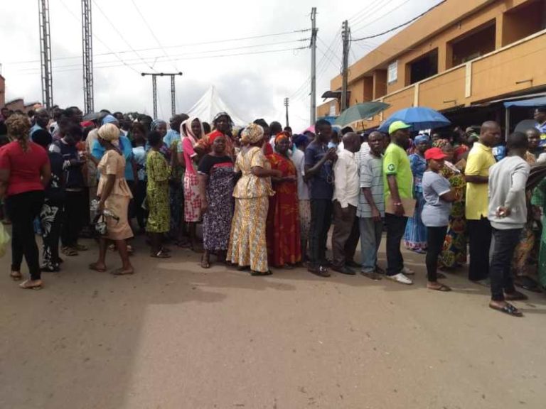 Osun Decides 2018: Massive voter turnout as voting begins
