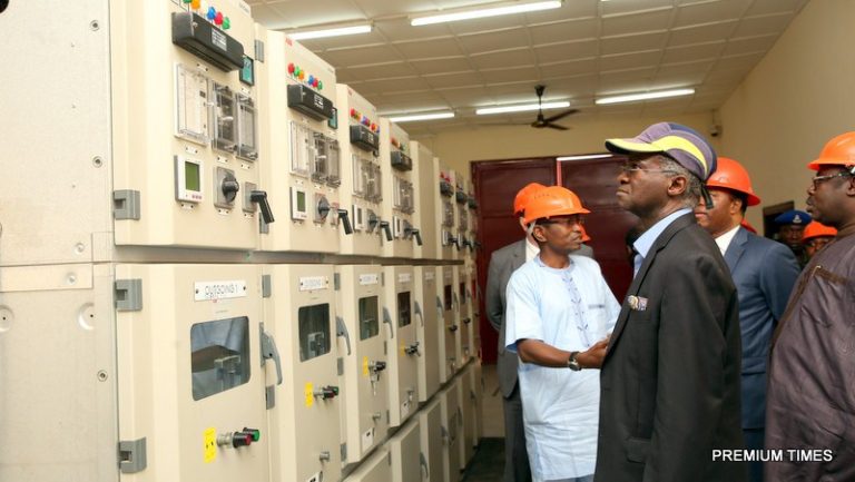 REPORT CARD: Despite Buhari’s 8000MW claim, Nigerians still live in darkness