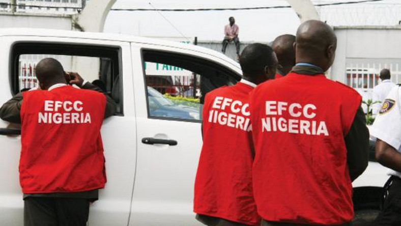 EFCC operatives: Photo used as illustration