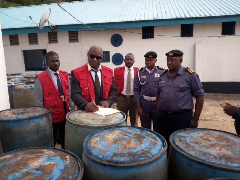 Oil Theft: Navy apprehends eight suspects, transfers case to EFCC