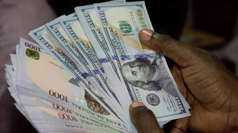 Nigeria’s foreign reserves dips further to $33.44 billion in four months