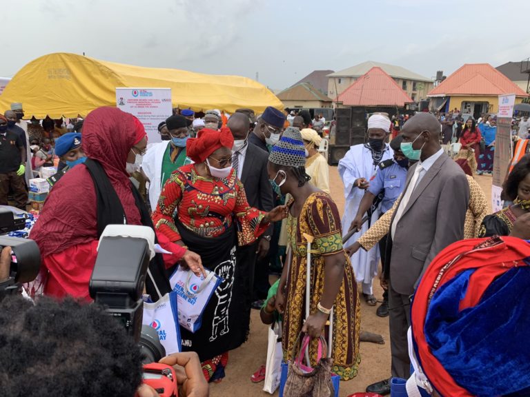 FG launches distribution of one million sanitary pads in Abuja for women and teenage girls