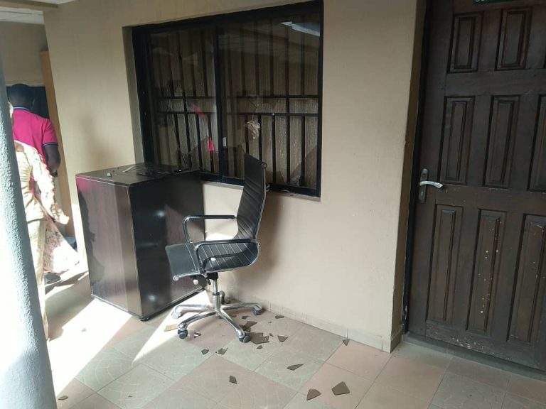 Staff, patients flee as gunmen attack FMC Lokoja, disrupt planned protest