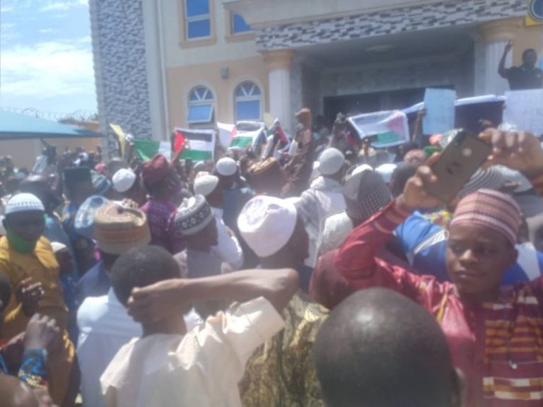 Oyo Muslims stage protest in support of Palestinians