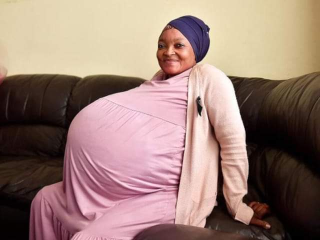 South African woman gives birth to 10 babies, breaks Guinness World Record  | International Centre for Investigative Reporting