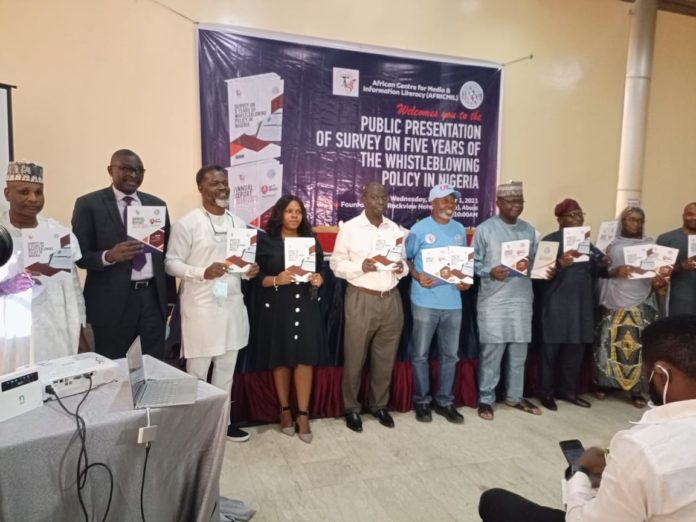 Dignitaries present at the event