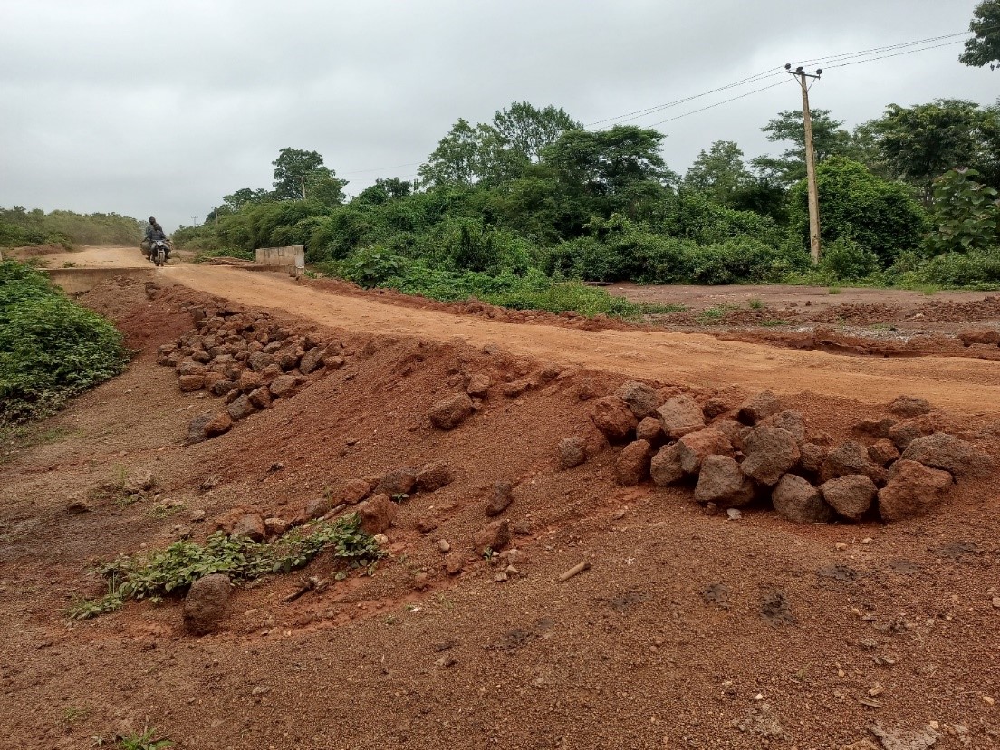 Ongoing work at the Nune bridge section of the road