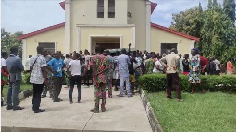 ‘Terrorists’ who allegedly attacked Owo church seek bail from SSS custody
