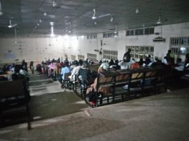 Usmanu Danfodiyo University, Sokoto students at night class in ETF3 lecture hall. PC: Abdulrasheed Hammad