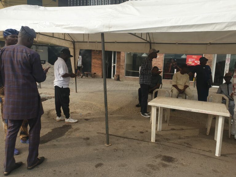 Late arrival of election materials delay voting process at Tinubu’s polling unit