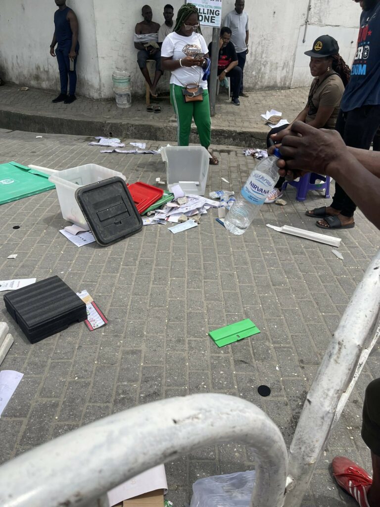 Violence breaks out in Lagos polling units