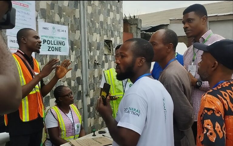Party agents, INEC officials clash over incomplete ballot papers in Rivers