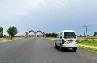Maiduguri’s city gate along the Mafa-Maiduguri road in Borno, Nigeria. Photo: Ijasini Ijani/HumAngle