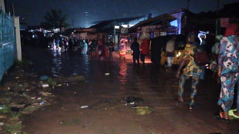 Flood takes over Akinola/Aboru canal in  Lagos, leaves commuters stranded