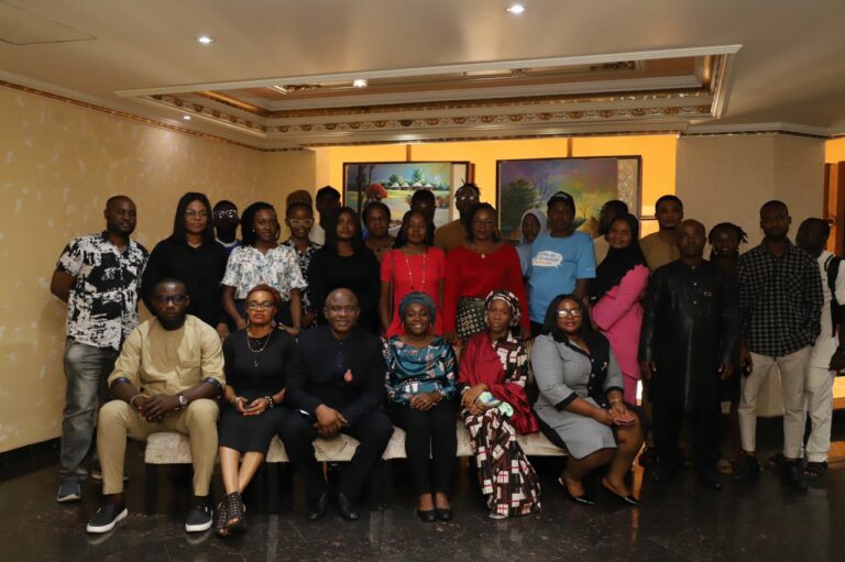 Why media, health workers must prioritise adolescent health –  Ministry