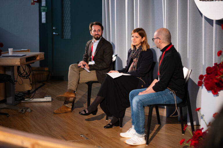 Entries open for Reinventing Media Business Forum