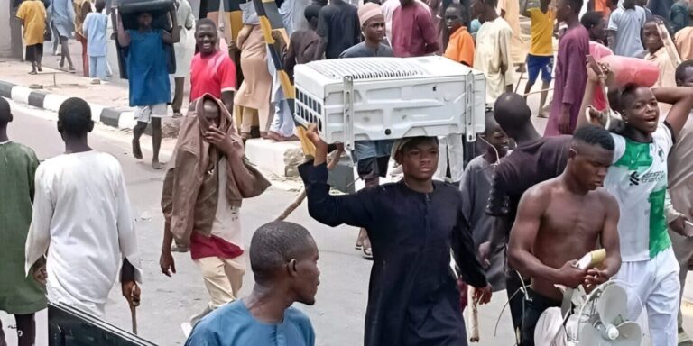 Protesters return to streets in Kano, Jigawa despite curfew