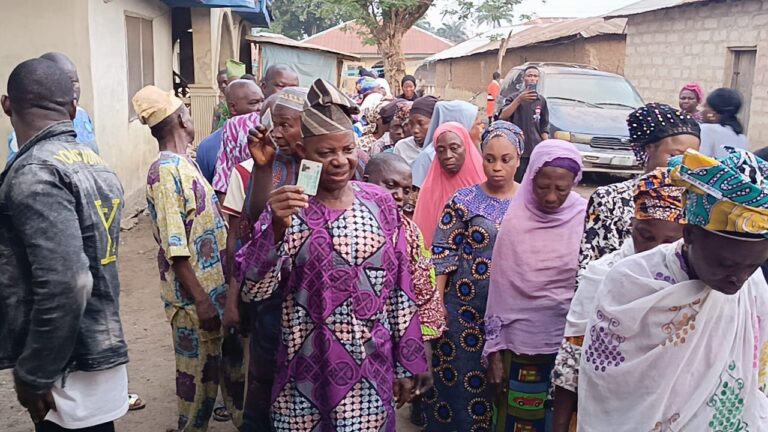 APC urges Tinubu’s government to suspend allocations to Osun LGs