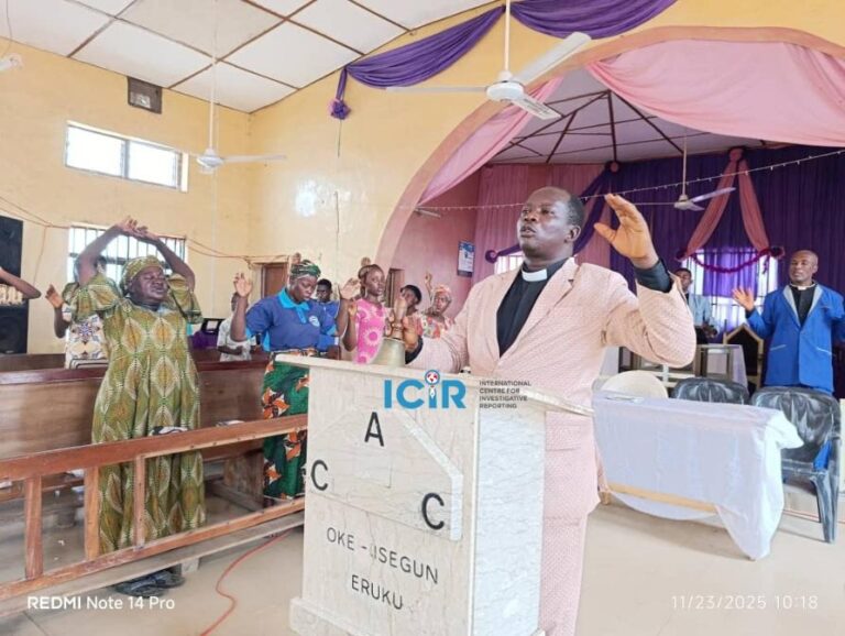 Eruku residents defy fear, grief, hold church service as kidnappers slash ransom to N20m per victim