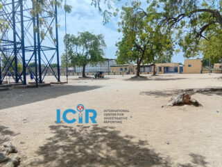 The N5.7 billion Gashua water scheme the Federal Government commissioned in Yobe in May 2025 to serve over 1 million residents under locks. opposite the facility is the old government water supply tank. PC: Nanji Nandang/ICIR