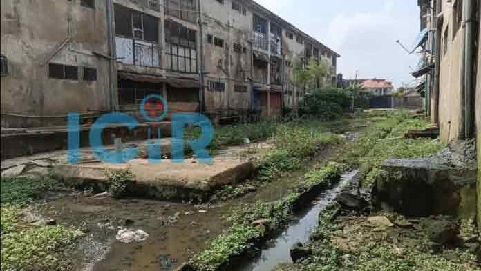 In Lagos, ramshackle police barracks endanger hundreds of officers, families