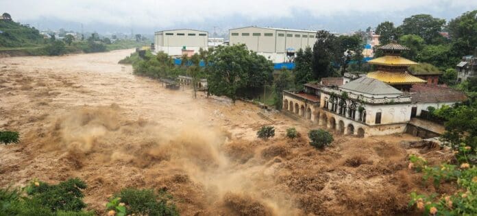 Nearly 400 tourists missing after flash flood in Nepal
