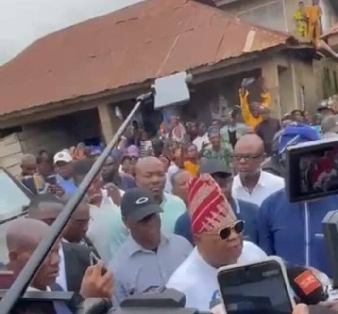 Adeleke votes amid BVAS glitch, voter complaints in Ede