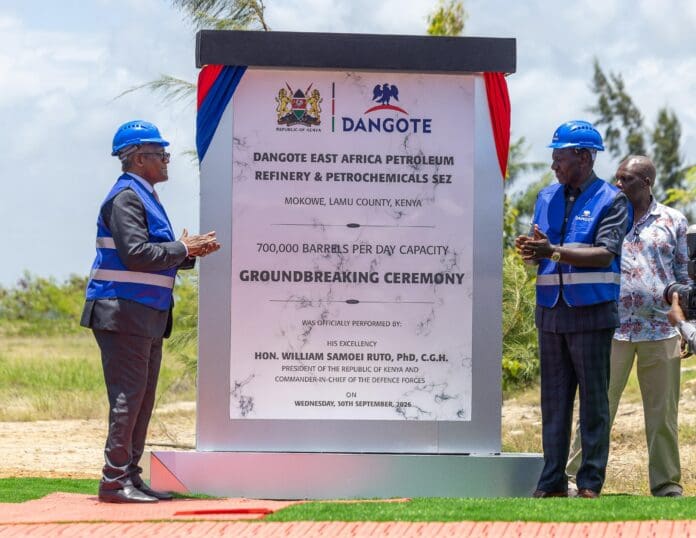 L-R: Nigerian billionaire Aliko Dangote and Kenyan President William Ruto during the launching of Dangote refinery in Kenya. Photo: Ruto/X